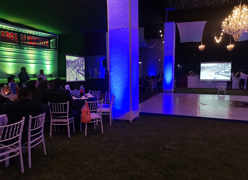 alquiler proyector peru