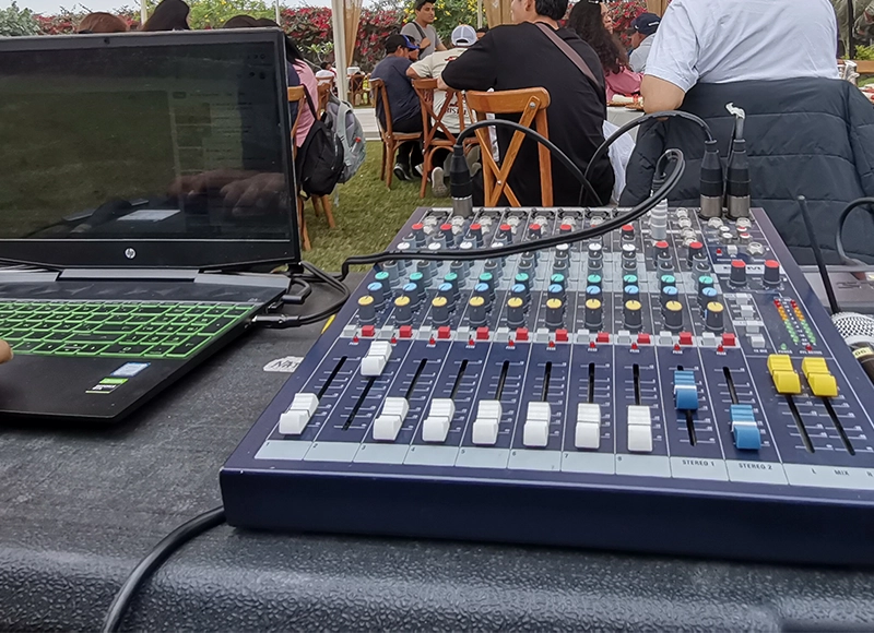 equipo de sonido profesional para eventos