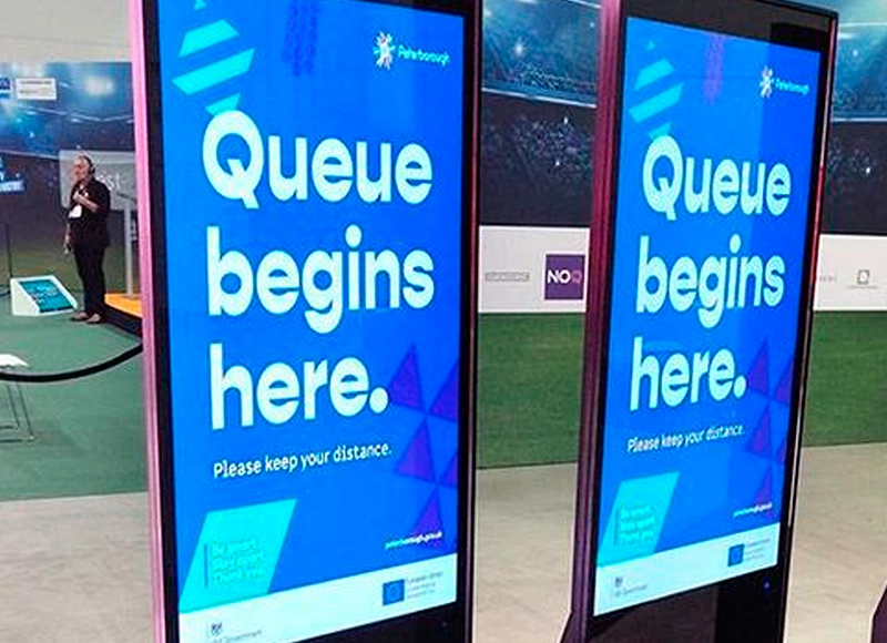 totem publicitario precio