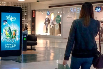 totems publicitarios precios